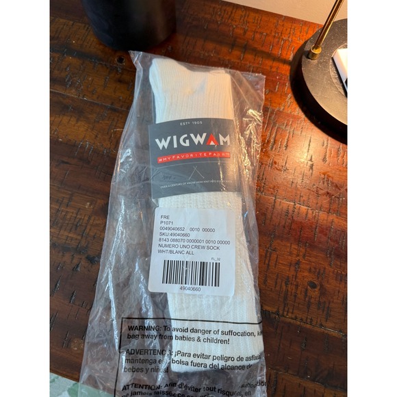 Wigwam Dance along Knit USA Crew Socks White MD Medium My Favorite Pair New - Picture 1 of 5